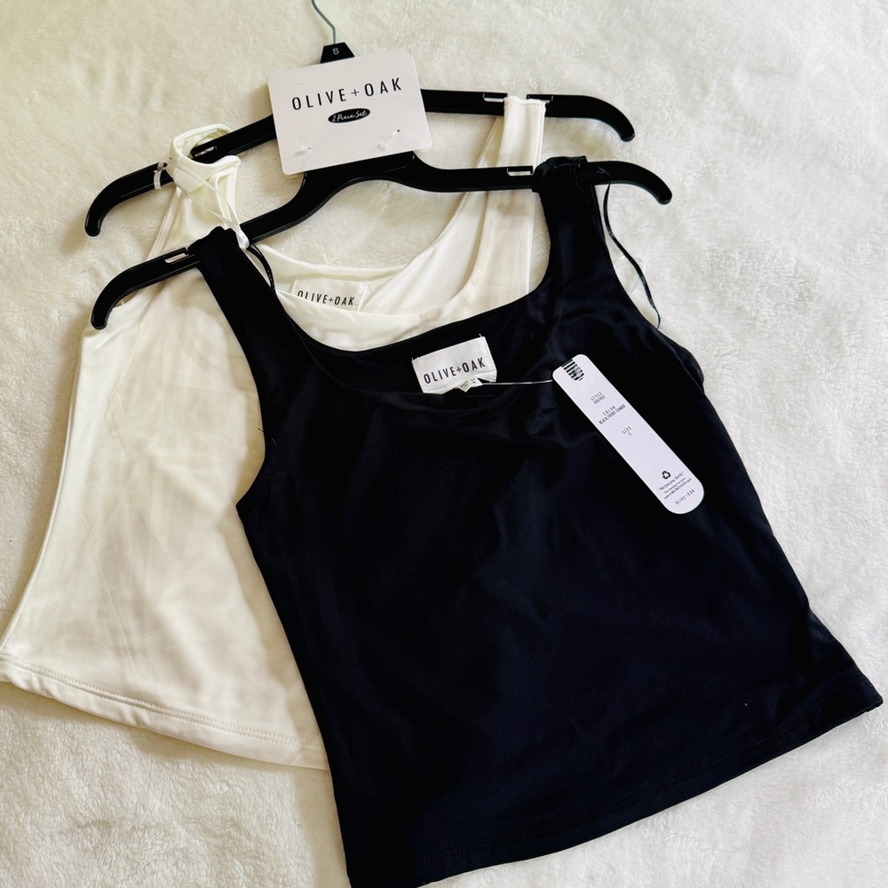 Olive & Oak Women's Black and White Tank Tops